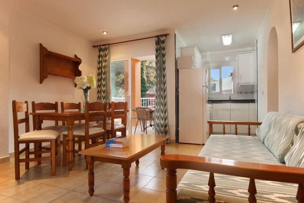 Pinos Altos Apartments Cala San Vicente  Ngoại thất bức ảnh